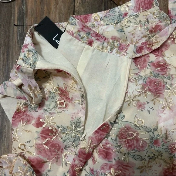 NWT Lulus Going Bloom Cream Skirt Set - Picture 4 of 7